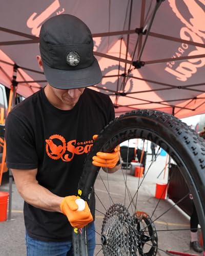 Orange Seal - Endurance Formula Tubeless Bike Tire Sealant | Long Lasting, Fast Sealing | for MTB, Road, CX and Gravel Bicycle Tires - style: 8oz w/Injector