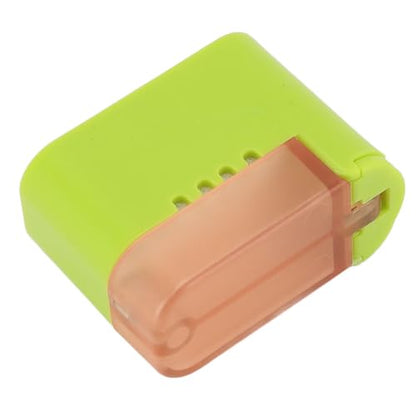 Sewing Thread Oil Box, Universal Strong Magnetic Adsorption Sewing Thread Lubricating Oil Device Break and Split Prevention Sewing Thread Lubricator Box for Sewing Work (Green)
