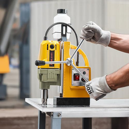 VEVOR Magnetic Drill, 1400W Motor 1.6 in Boring Diameter, 2810 lbf Portable Electric Mag Drill Press, 800 RPM No-Load Speed, Drilling Machine for Metal Surface, Industrial and Home Improvement - size: 1.6 in