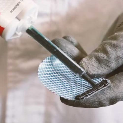 Polymix Universal Adhesive Flex 15 Multipurpose Plastic Repair and Adhesive 200ml Cartridge & Two Application Mixing Nozzles