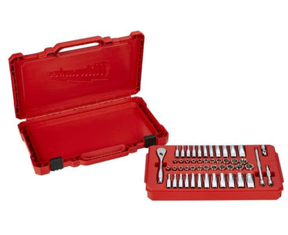 Milwaukee Electric Tools MLW48-22-9004 1/4In Ratchet & Socket Set - SAE & Metric