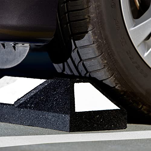 SmartSign Rubber Parking Curb, (Pack of 10) Heavy Duty Parking Stops with White Reflective Stripe Chevrons, 72" Long (6ft), Wheel Stops for Parking Lots/Garage/Cars/Trucks, Pre-Drilled Holes - color: 4. Black/White Pack of 10