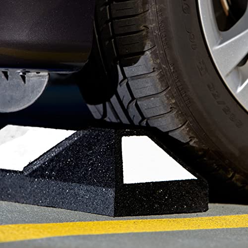 SmartSign Rubber Parking Curb - Heavy Duty Parking Stop with White Reflective Stripe Chevrons, 72" Long (6ft), Wheel Stop for Parking Lot/Garage/Cars/Trucks, Pre-Drilled Holes, Pack of 1, Black/White - color: Black and White Pack of 1
