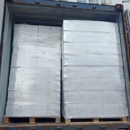 18" Stretch Film/Wrap 1500 feet 80 Gauge Industrial, Clear Packing Moving Packaging Heavy Duty Shrink Film Box of 4 (4 Rolls)- Wrap Holder Included - size: 4 Rolls