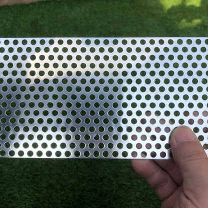Aluminum Perforated Metal Sheets 16 Gauge 7.8 inch by 3.9 inch Expanded Metal Mesh Aluminum Opening 1/5" 0.2 inch (About 5 mm) Perforated Steel Sheet Aluminum Mesh Screen Decorative Metal Mesh - size: 7.8" X 3.9"
