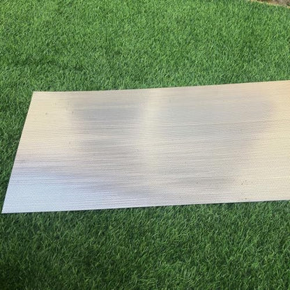 19 Gauge Perforated Metal Sheets 30"x15" Opening 22% Hole 1.5 mm 0.06 inch (About 1/16") Perforated Stainless Steel Sheet 304 Stainless Steel Mesh Screen Panel Decorati Mesh Plate - size: 30" X 15"