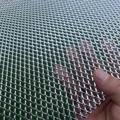 24"x16" Stainless Steel Expanded Metal 19 Gauge 0.2"x0.4" Holes Expanded & Perforated Sheets Metal Grate Screen/Fence Wire/Privacy Fence/Screen Door Mesh/Window Screen Mesh/Rodent - size: 24"x16", style: 19Gauge 0.2"x0.4" Holes