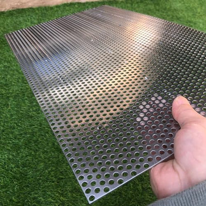 Aluminum Perforated Metal Sheets 16 Gauge 23.6 inch by 11.8 inch Expanded Metal Mesh Aluminum Opening 1/5" 0.2 inch (About 5 mm) Perforated Steel Sheet Aluminum Mesh Screen Decorative Metal Mesh - size: 23.6" X 11.8"