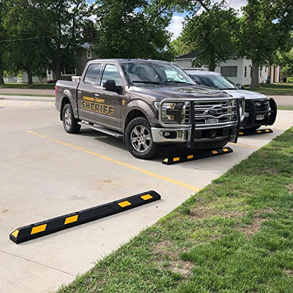 SmartSign Rubber Parking Curb - Heavy Duty Parking Stop with Yellow Reflective Stripe Chevrons, 72" Long (6ft), Wheel Stop for Parking Lot/Garage/Cars/Trucks, Pre-Drilled Holes, Pack of 1, USA-Made - color: 1. Black/Yellow Pack of 1