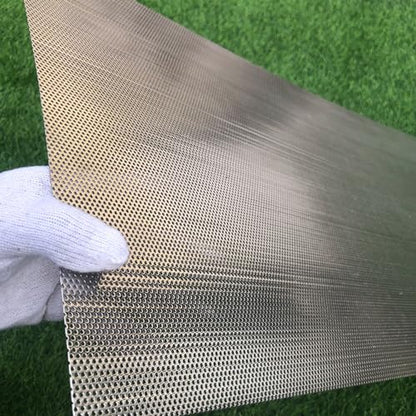 19 Gauge Perforated Metal Sheets 30"x15" Opening 22% Hole 1.5 mm 0.06 inch (About 1/16") Perforated Stainless Steel Sheet 304 Stainless Steel Mesh Screen Panel Decorati Mesh Plate - size: 30" X 15"