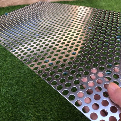 Aluminum Perforated Metal Sheets 16 Gauge 23.6 inch by 11.8 inch Expanded Metal Mesh Aluminum Opening 2/5" 0.4 inch (About 10 mm) Perforated Steel Sheet Mesh Screen Decorative - size: 23.6" X 11.8"