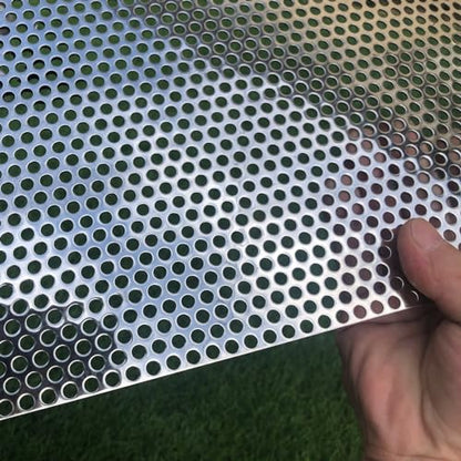 19 Gauge 36"x18" Perforated Metal Sheets Expanded Metal Mesh Opening 35% Hole 5mm 0.2"(About 1/5") Perforated Stainless Steel Sheet 304 Stainless Steel Mesh Screen Panel Decorati Plate - size: 36" X 18"