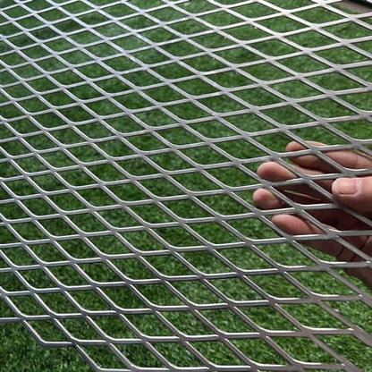 24"X16" 14 Gauge Expanded Metal Sheet Metal Diamond Mesh 0.6"X1.6" Expanded & Perforated Sheets Flattened-for Screen Door Grill,Window Security Grill Screen Door Protector - size: 24"X16"